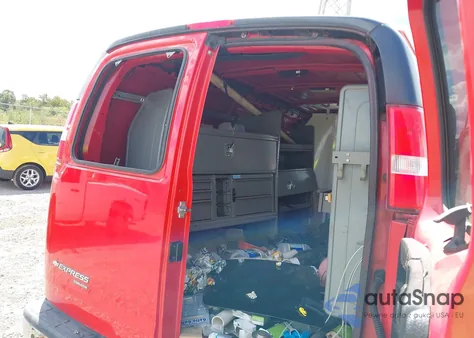 2016 Chevrolet Express 2500 Work Van from USA, damaged, VIN 1GCWGAFF0G1196307